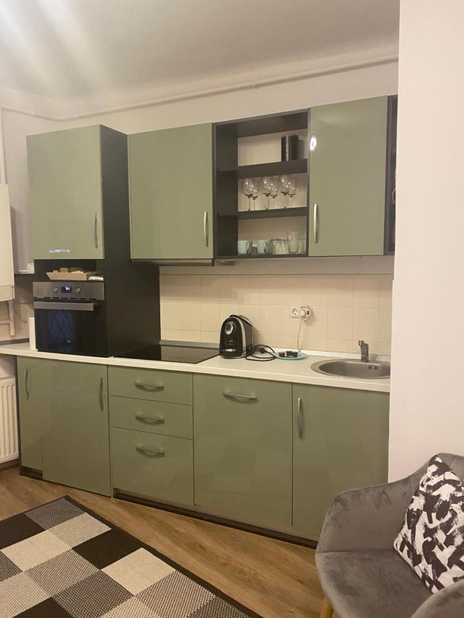 Tatra Apartment By The Danube Fully Accessible Budapeste Exterior foto