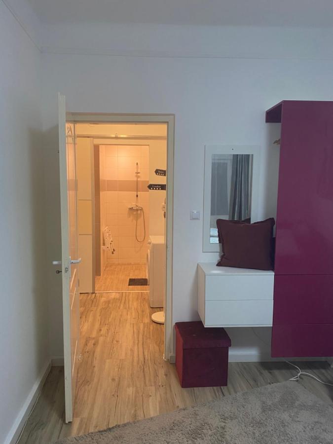Tatra Apartment By The Danube Fully Accessible Budapeste Exterior foto
